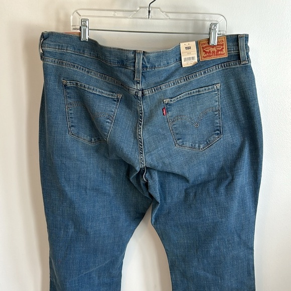 Levi’s Classic Bootcut Mid Rise Jeans - Picture 7 of 10